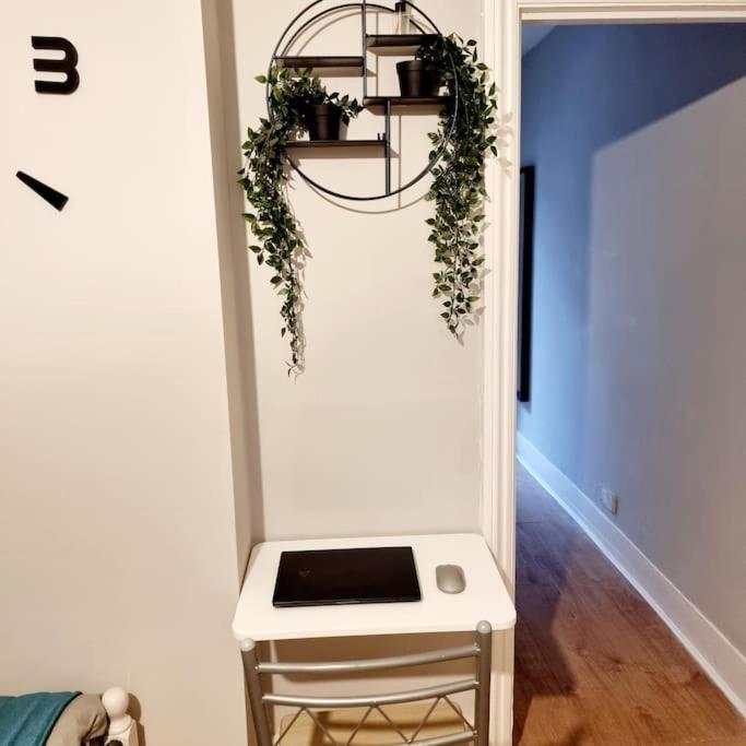 Thornton Heath Stylish Apartment, Self Check-In, Ideal 4 Contractors, 25Mins To Gatwick Airport מראה חיצוני תמונה