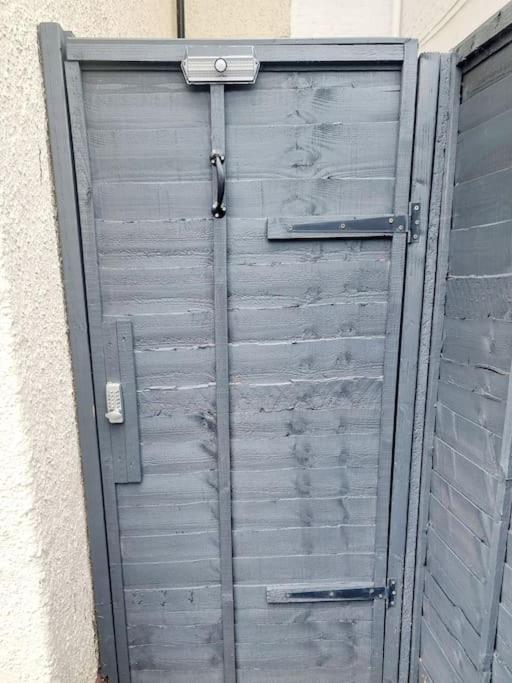 Thornton Heath Stylish Apartment, Self Check-In, Ideal 4 Contractors, 25Mins To Gatwick Airport מראה חיצוני תמונה